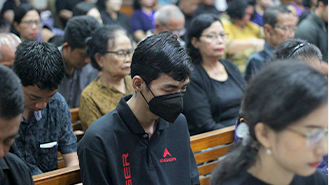 galeri, Ibadah Kamis Suci GKJ Baki 2025, gereja kristen jawa, gkj, gkj baki, gereja kristen jawa baki, baki, sukoharjo, gkj klasis sukoharjo, klasis sukoharjo, klasis, sinode gkj, sinode 
